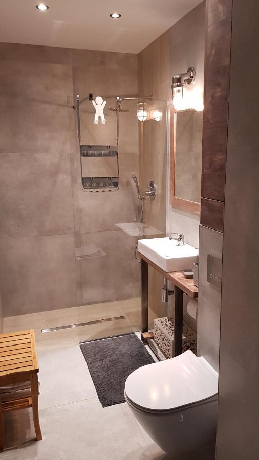 레스코 Apartament Julia 아파트 외부 사진